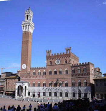 Itinerari Italia -  Siena - Piazza del Palio