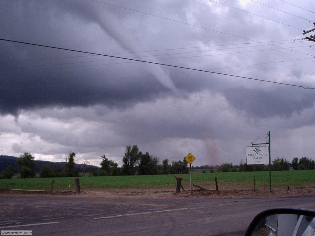 tornado 18
