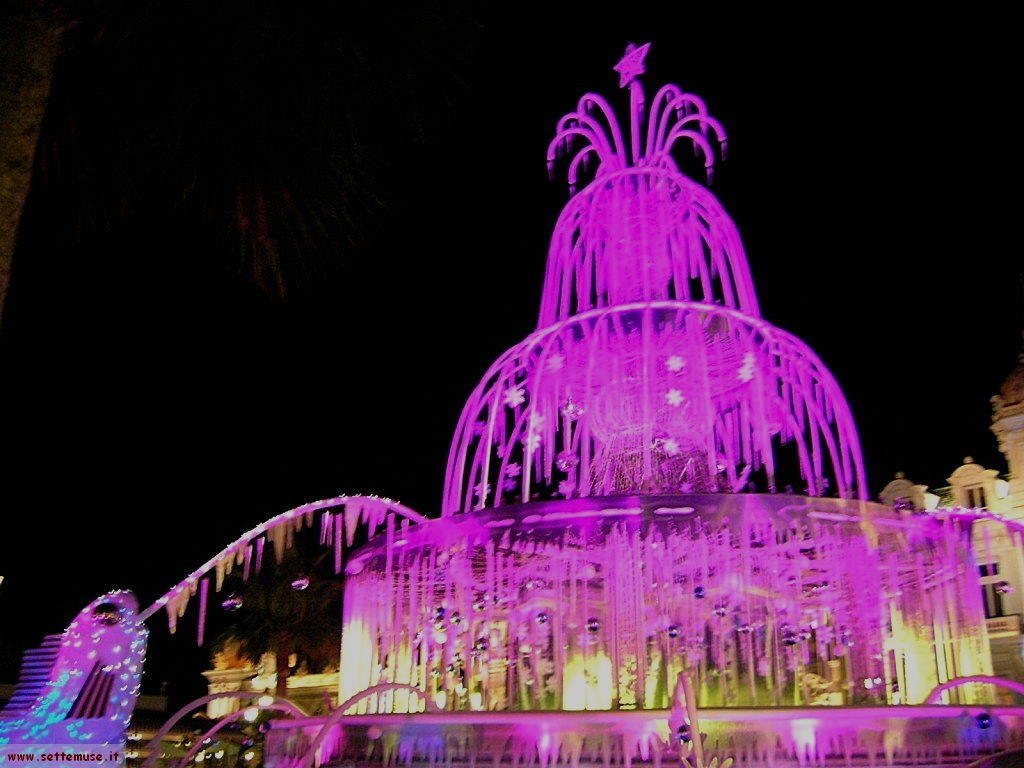Montecarlo by night, la fontana a Natale