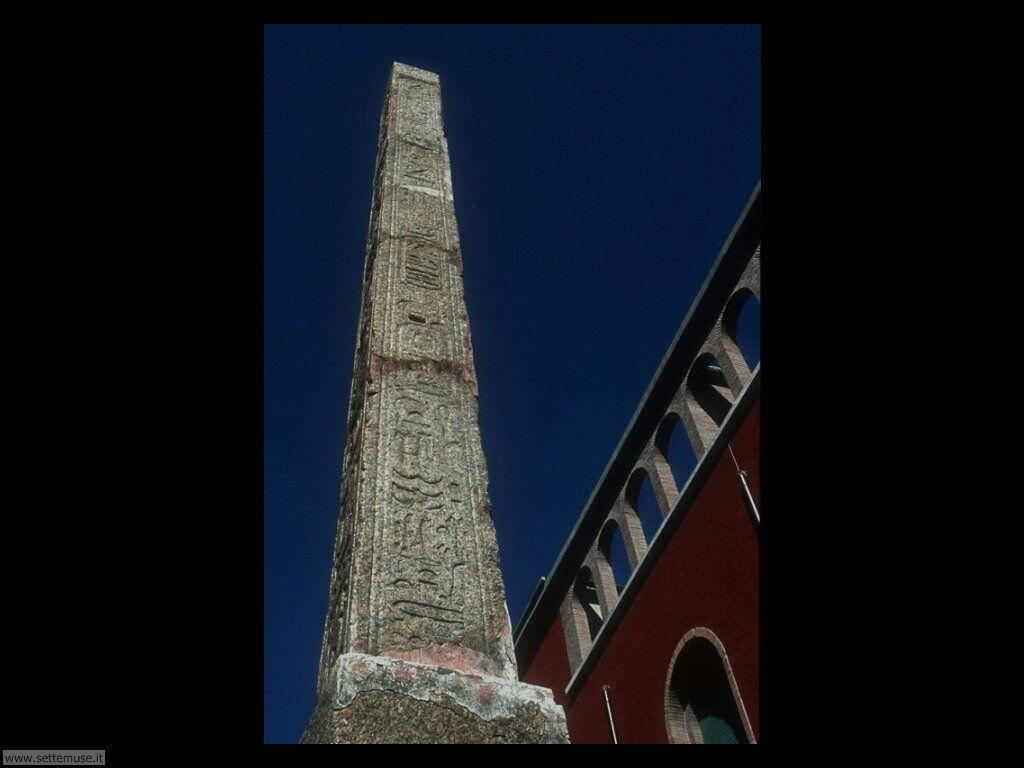 benevento_015_obelisco_piazza_papiniano