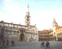 Modena Piazza Grande