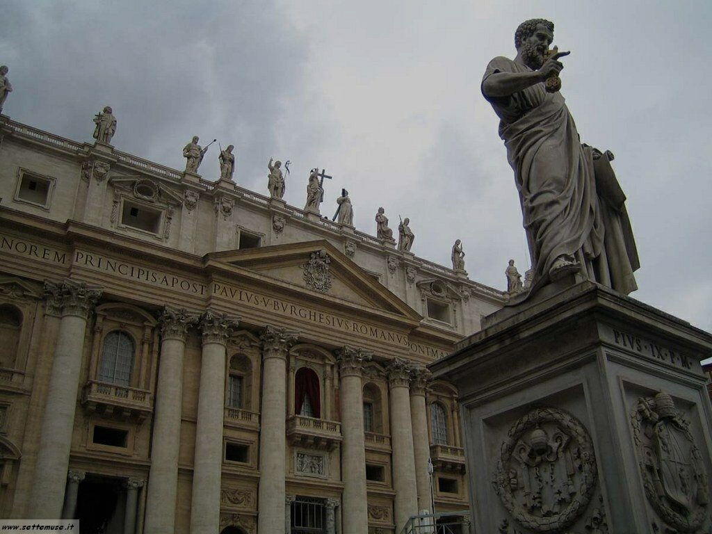 roma statua Pio IX san pietro foto 43
