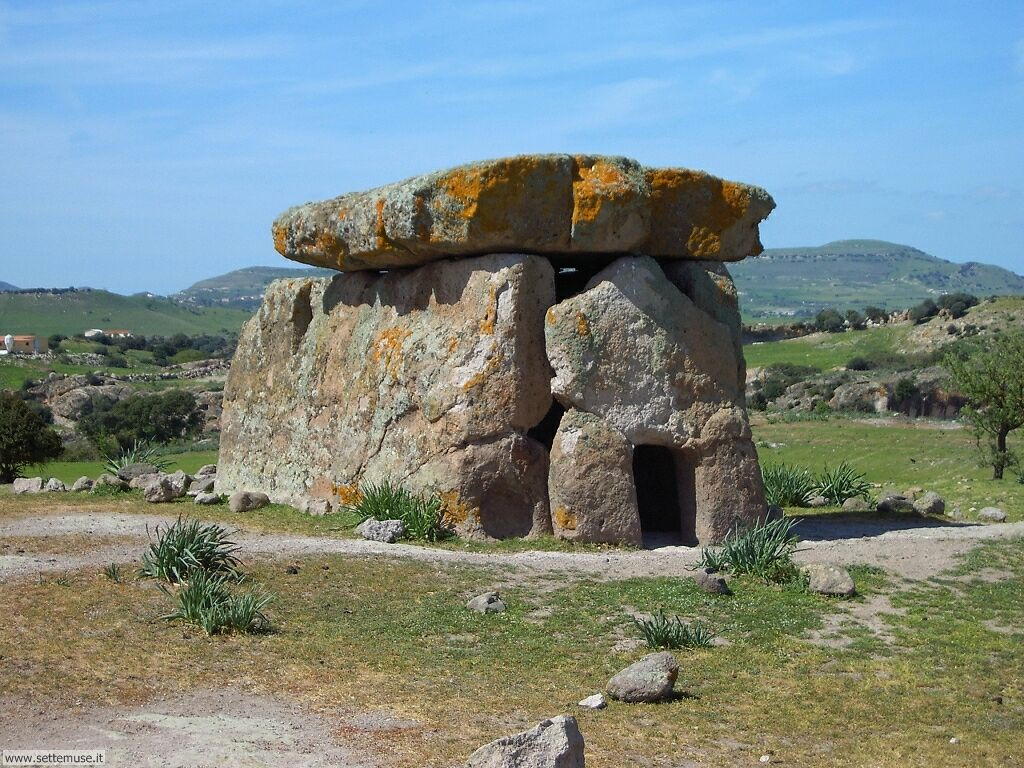 dolmen sa coveccada mores sassari