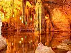Gualdo Tadino - Grotte di Monte Cucco
