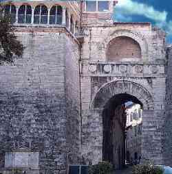 Perugia - Porta Arco Etrusco