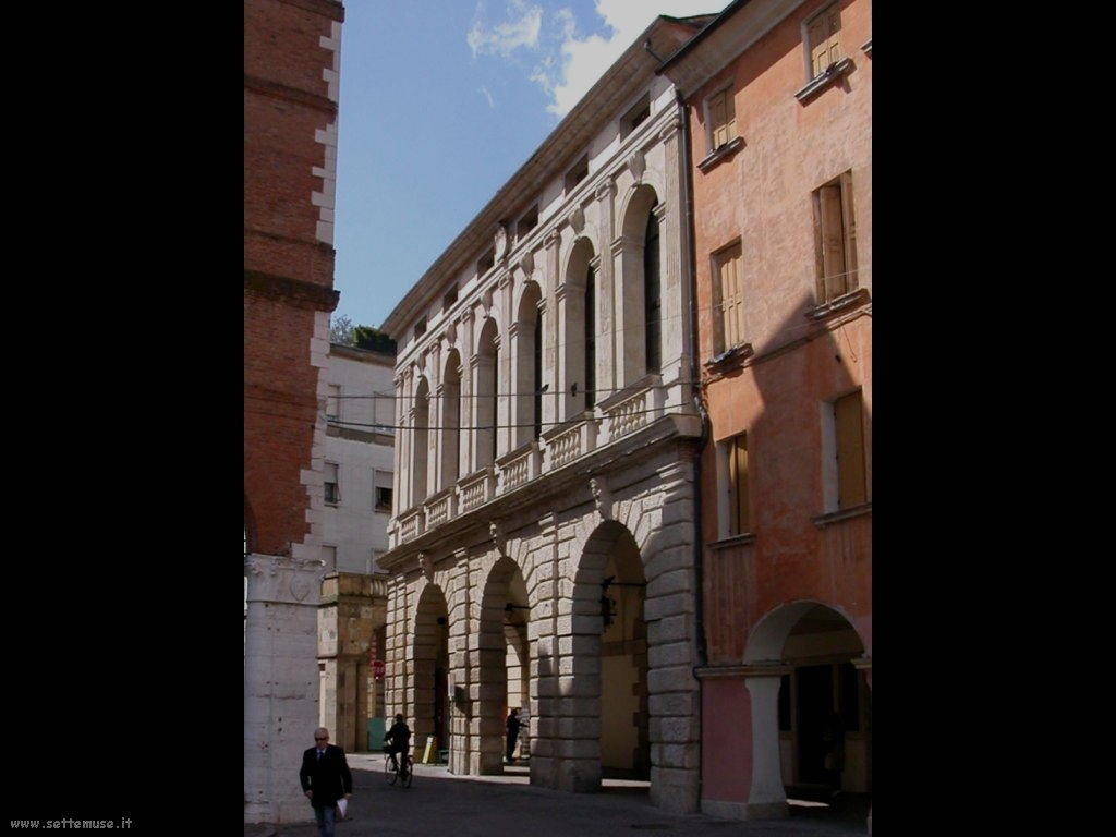 Palazzo Roncale