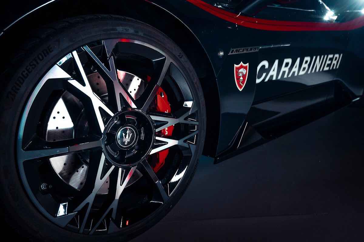 Maserati serve l'Arma