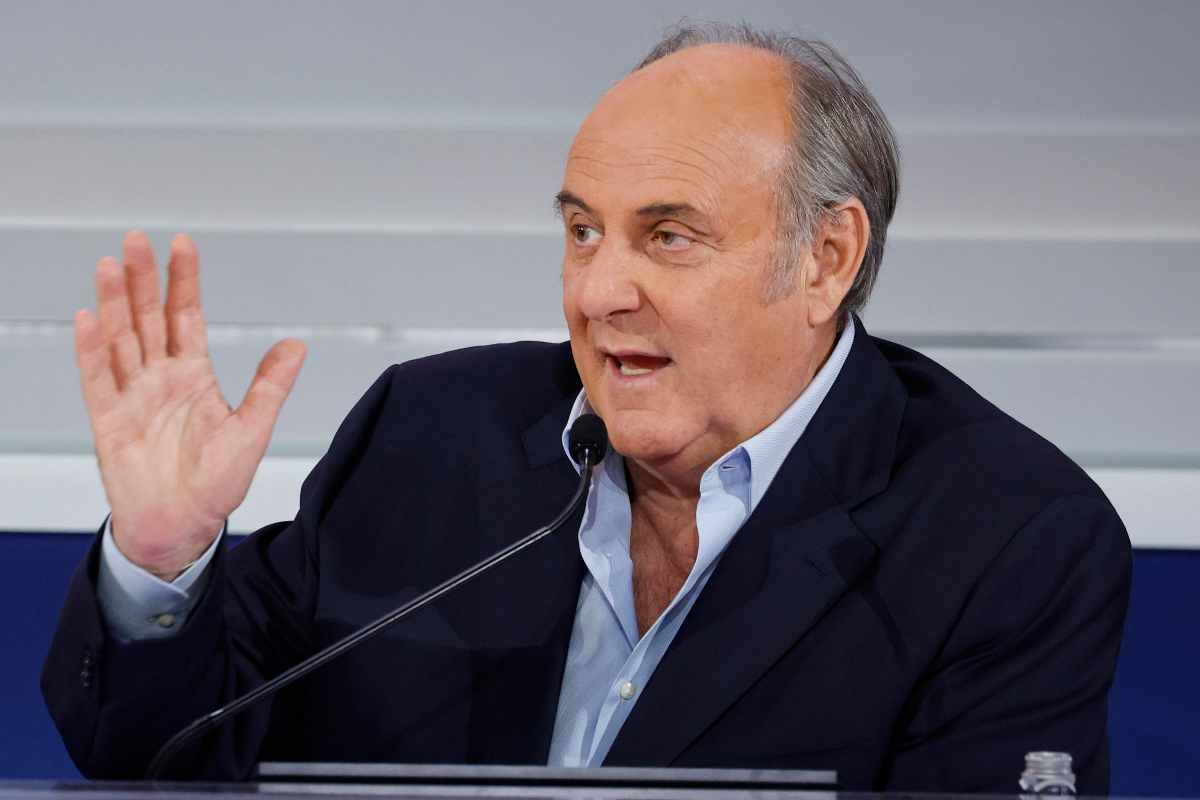 Gerry Scotti parla in conferenza stampa